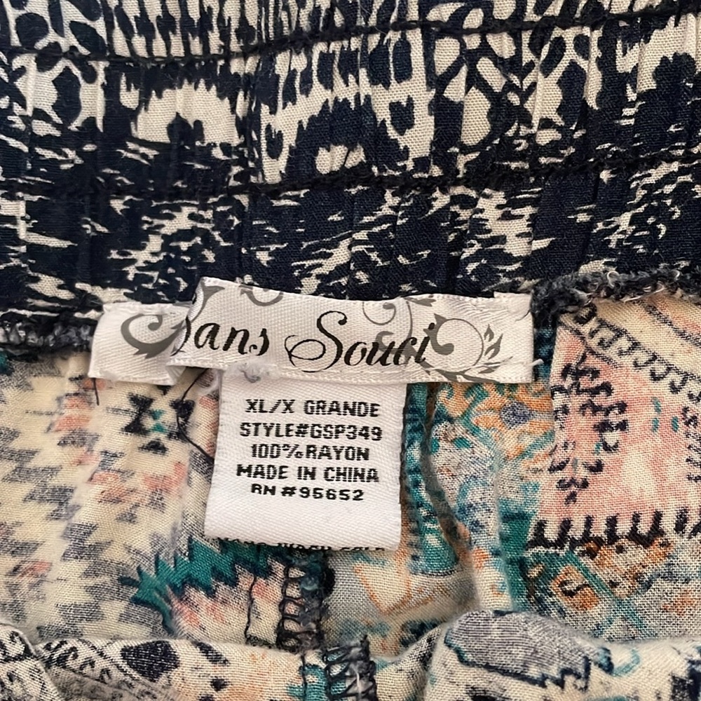 Sans Souci Woman’s Shorts Shortie Sz XL 2 Front Pockets - Picture 3 of 9